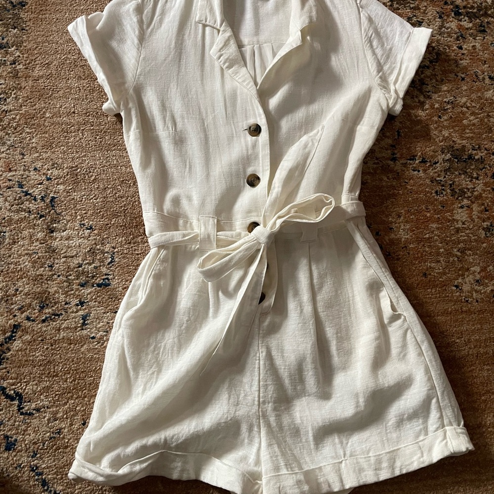 American Eagle Outfitters Cream Button-Up Romper
